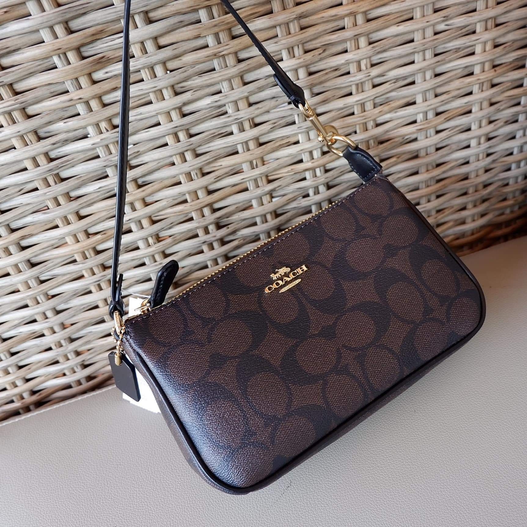ví nữ coach nolita 19 cầm tay kẹp nách.jpeg (556 KB)